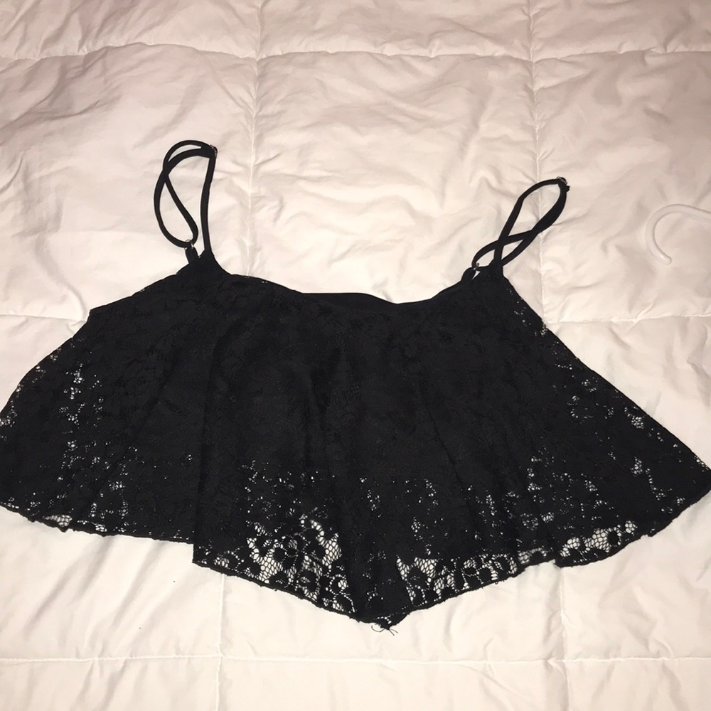 Lace detail crop top